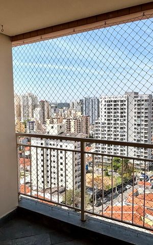 Apartamento à venda com 178m², 4 quartos e 3 vagas Apartamento à venda com 178m², 4 quartos e 3 vagasSacada
