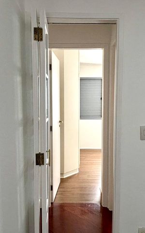 Apartamento à venda com 178m², 4 quartos e 3 vagas Apartamento à venda com 178m², 4 quartos e 3 vagasCorredor