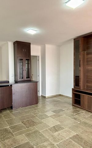 Apartamento à venda com 178m², 4 quartos e 3 vagas Apartamento à venda com 178m², 4 quartos e 3 vagasCobertura