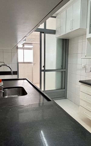 Apartamento à venda com 178m², 4 quartos e 3 vagas Apartamento à venda com 178m², 4 quartos e 3 vagasCozinha