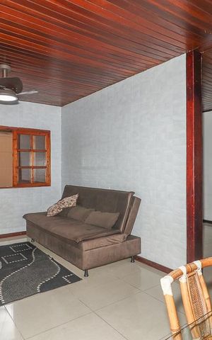 Casa à venda com 152m², 3 quartos e 3 vagasSala