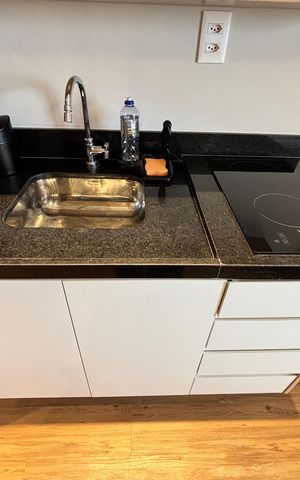 Studio para alugar com 26m², 1 quarto e sem vaga Studio para alugar com 26m², 1 quarto e sem vagaCozinha