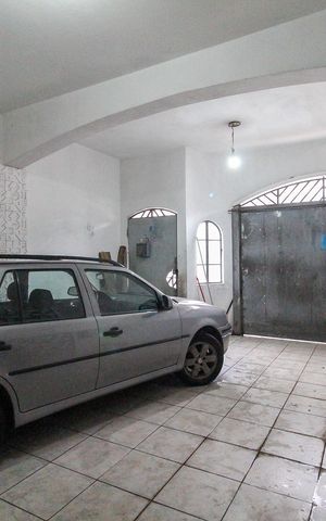 Casa para alugar com 105m², 3 quartos e 2 vagas Casa para alugar com 105m², 3 quartos e 2 vagasGaragem