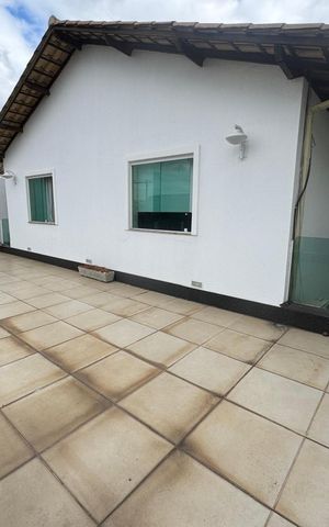 Casa à venda com 360m², 4 quartos e 4 vagasQuintal
