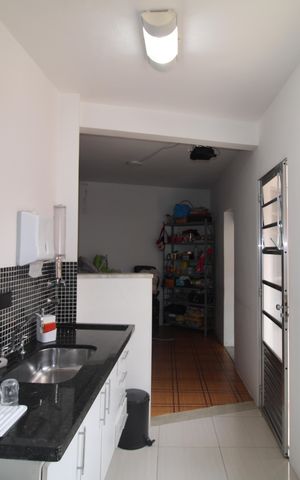 Casa para alugar com 189m², 4 quartos e 2 vagasCozinha