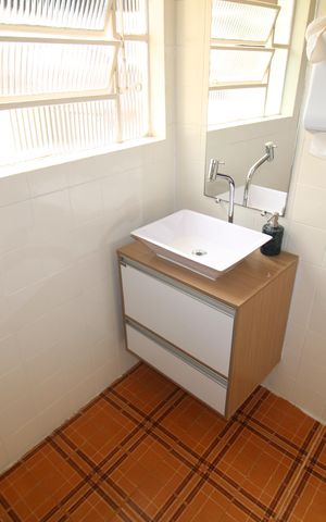 Casa para alugar com 189m², 4 quartos e 2 vagasBanheiro 2