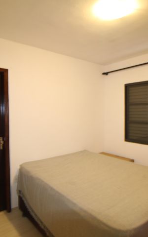 Casa para alugar com 189m², 4 quartos e 2 vagasCasa 2 - Quarto 1