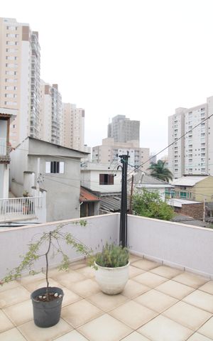 Casa para alugar com 189m², 4 quartos e 2 vagasCasa 2 - Varanda
