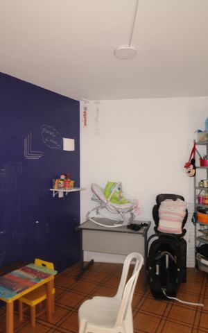 Casa para alugar com 189m², 4 quartos e 2 vagasSala