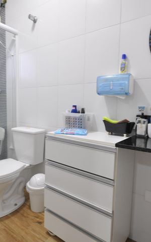 Casa à venda com 94m², 3 quartos e 2 vagasBanheiro da Suíte