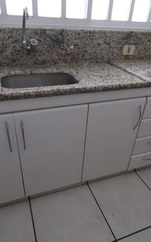 Casa para alugar com 107m², 3 quartos e 7 vagasCozinha