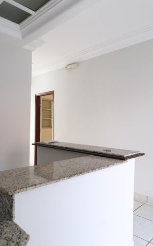 Casa para alugar com 107m², 3 quartos e 7 vagasSala