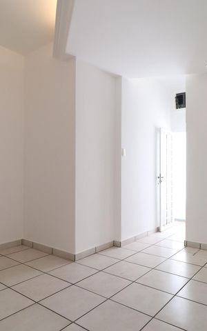 Casa para alugar com 107m², 3 quartos e 7 vagasSuíte 2