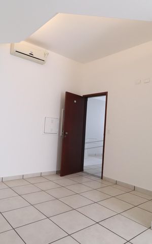 Casa para alugar com 107m², 3 quartos e 7 vagasSuíte 2