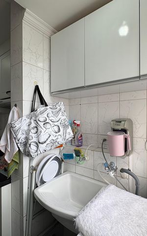 Apartamento à venda com 55m², 2 quartos e 2 vagas Apartamento à venda com 55m², 2 quartos e 2 vagasLavanderia