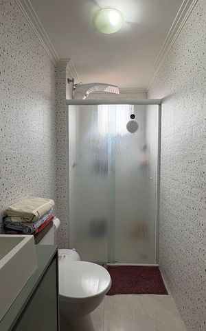 Apartamento à venda com 55m², 2 quartos e 2 vagas Apartamento à venda com 55m², 2 quartos e 2 vagasBanheiro Social