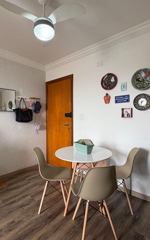 Apartamento à venda com 55m², 2 quartos e 2 vagas Apartamento à venda com 55m², 2 quartos e 2 vagasSala