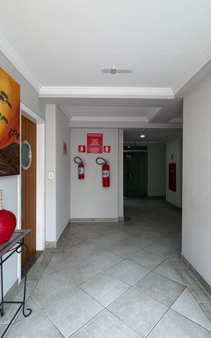 Apartamento à venda com 55m², 2 quartos e 2 vagas Apartamento à venda com 55m², 2 quartos e 2 vagasHall social