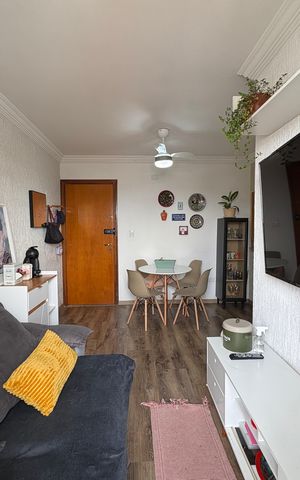 Apartamento à venda com 55m², 2 quartos e 2 vagas Apartamento à venda com 55m², 2 quartos e 2 vagasSala