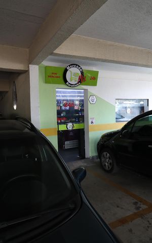 Apartamento à venda com 50m², 2 quartos e 1 vagaMercadinho 24h