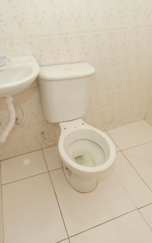 Casa à venda com 400m², 7 quartos e 2 vagasBanheiro Casa 1