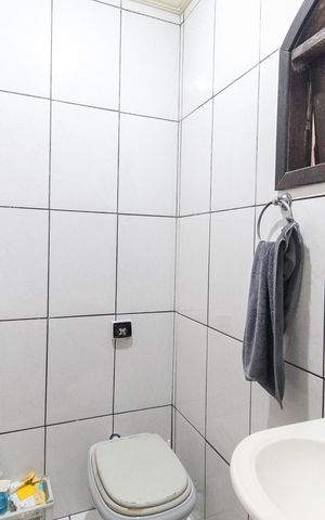 Casa para alugar com 104m², 3 quartos e 2 vagas Casa para alugar com 104m², 3 quartos e 2 vagasBanheiro Suíte