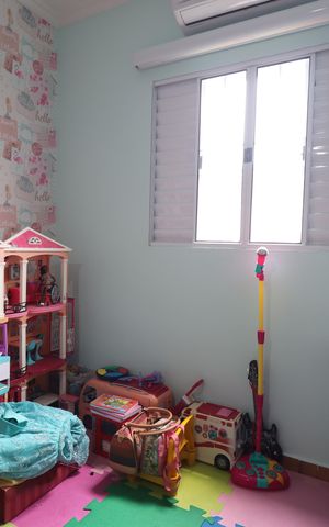 Casa à venda com 244m², 3 quartos e 2 vagasQuarto 2