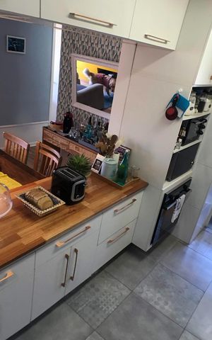 Apartamento à venda com 69m², 3 quartos e 1 vaga Apartamento à venda com 69m², 3 quartos e 1 vagaCozinha