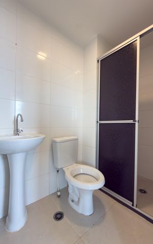 Apartamento à venda com 38m², 2 quartos e sem vaga Apartamento à venda com 38m², 2 quartos e sem vagaBanheiro