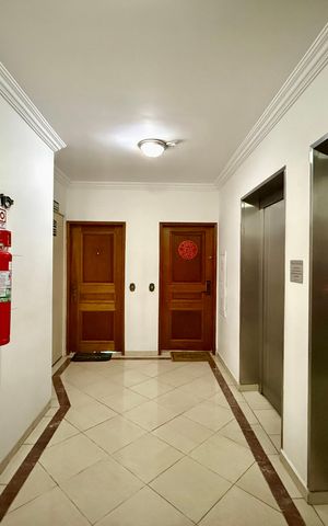 Apartamento à venda com 106m², 3 quartos e 1 vaga Apartamento à venda com 106m², 3 quartos e 1 vagaHall Apartamento