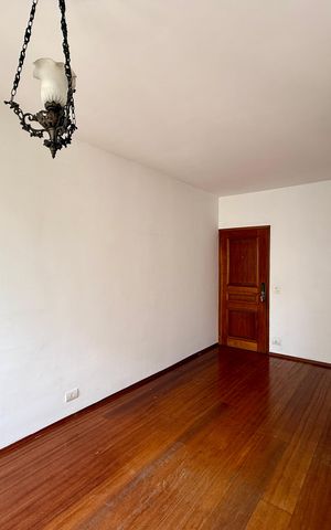 Apartamento à venda com 106m², 3 quartos e 1 vaga Apartamento à venda com 106m², 3 quartos e 1 vagaSala