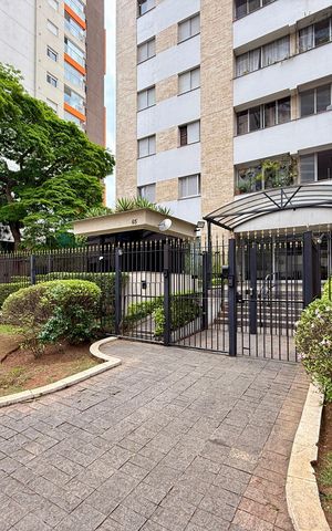 Apartamento à venda com 106m², 3 quartos e 1 vaga Apartamento à venda com 106m², 3 quartos e 1 vagaFachada