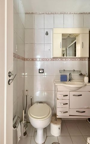 Apartamento à venda com 106m², 3 quartos e 1 vaga Apartamento à venda com 106m², 3 quartos e 1 vagaBanheiro