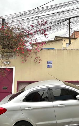 Casa para alugar com 45m², 1 quarto e sem vagaFachada
