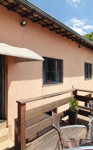 Casa à venda com 375m², 3 quartos e 3 vagasDeck