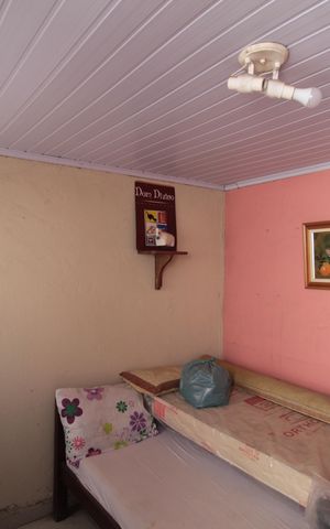 Casa à venda com 375m², 3 quartos e 3 vagasQuarto de Serviço