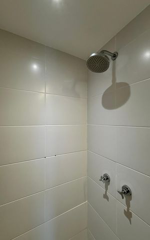 Studio para alugar com 25m², 1 quarto e sem vaga Studio para alugar com 25m², 1 quarto e sem vagaBanheiro