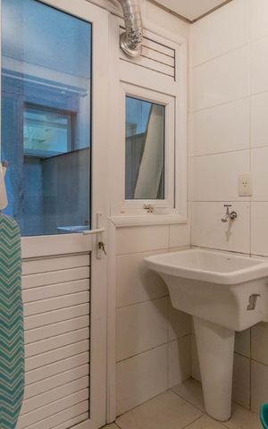 Apartamento à venda com 142m², 3 quartos e 2 vagasÁrea de Serviço