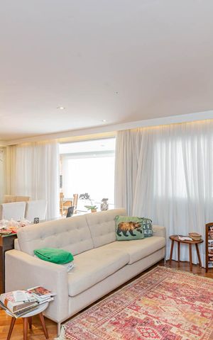 Apartamento à venda com 144m², 3 quartos e 3 vagasSala