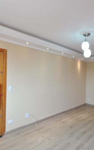 Apartamento para alugar com 67m², 2 quartos e 1 vagaSala