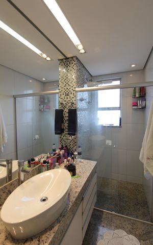 Apartamento à venda com 180m², 3 quartos e 4 vagasBanheiro da Suite 1