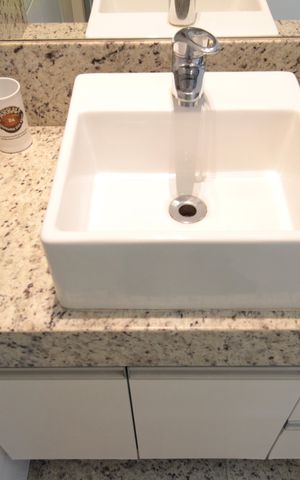 Apartamento à venda com 180m², 3 quartos e 4 vagasBanheiro da Suite 2