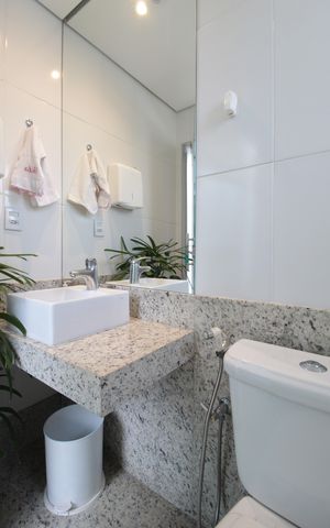 Apartamento à venda com 180m², 3 quartos e 4 vagasLavabo
