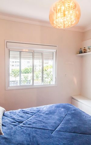 Apartamento à venda com 133m², 3 quartos e 2 vagas Apartamento à venda com 133m², 3 quartos e 2 vagasSuíte