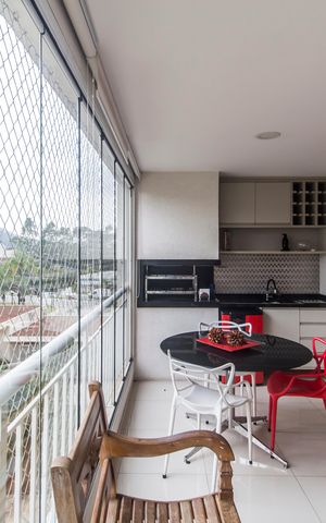 Apartamento à venda com 133m², 3 quartos e 2 vagas Apartamento à venda com 133m², 3 quartos e 2 vagasVaranda da Sala