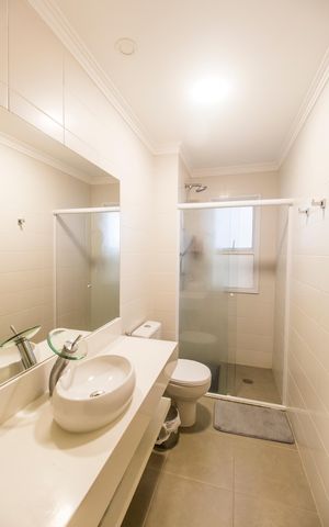 Apartamento à venda com 133m², 3 quartos e 2 vagas Apartamento à venda com 133m², 3 quartos e 2 vagasBanheiro Social