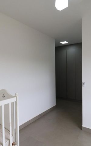 Apartamento para alugar com 295m², 4 quartos e 4 vagas Apartamento para alugar com 295m², 4 quartos e 4 vagasSuíte 3