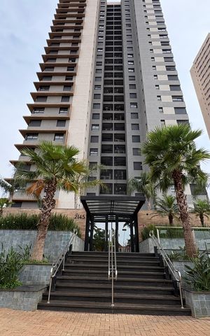 Apartamento para alugar com 295m², 4 quartos e 4 vagas Apartamento para alugar com 295m², 4 quartos e 4 vagasFachada