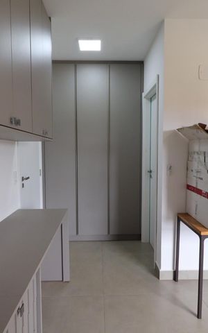 Apartamento para alugar com 295m², 4 quartos e 4 vagas Apartamento para alugar com 295m², 4 quartos e 4 vagasSuíte 1