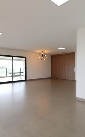 Apartamento para alugar com 295m², 4 quartos e 4 vagas Apartamento para alugar com 295m², 4 quartos e 4 vagasSala